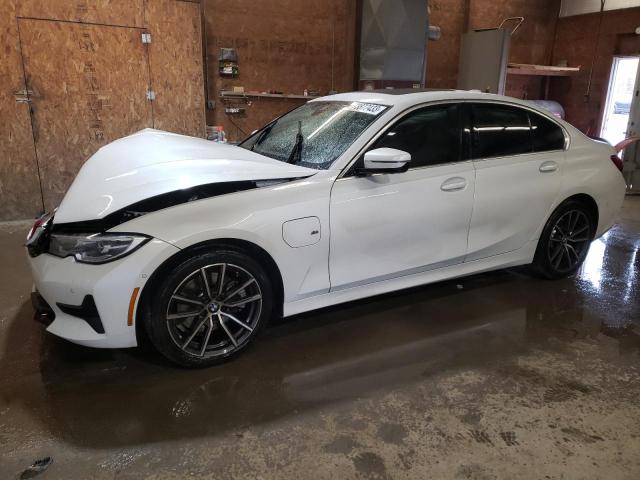 BMW 330E 2021 with VIN 3MW5P7J04M8C17066 - Photo from auction