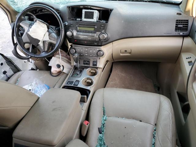 Photo 8 from auction – 2010 TOYOTA HIGHLANDER with VIN 5TDJK3EH9AS021149