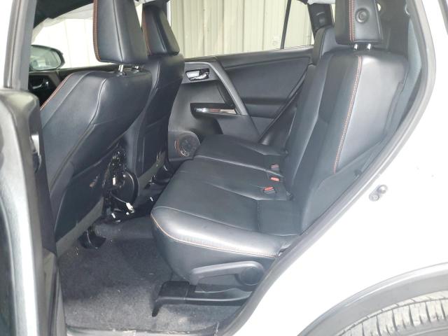 Photo 10 from auction – 2016 TOYOTA RAV4 SE with VIN 2T3JFREV9GW525012