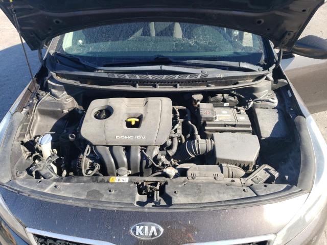 Photo 11 from auction – 2018 KIA FORTE LX with VIN 3KPFK4A79JE190056