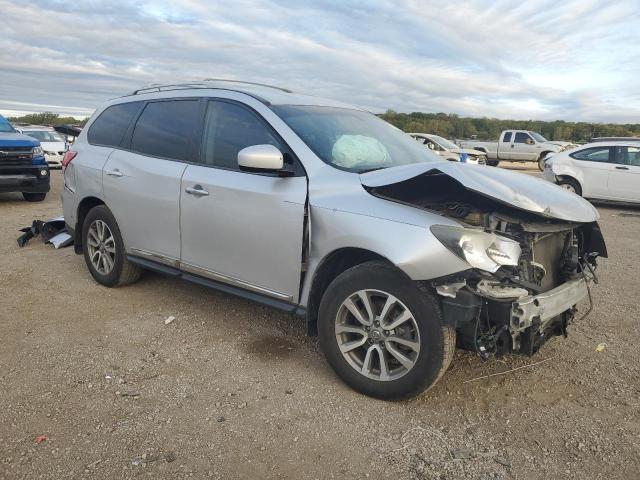 Photo 4 from auction – 2014 NISSAN PATHFINDER with VIN 5N1AR2MM4EC611119