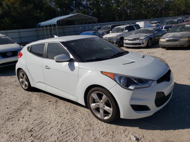 Photo 4 from auction – 2012 HYUNDAI VELOSTER with VIN KMHTC6AD5CU071745