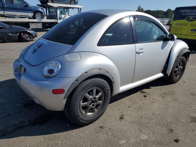 Photo 3 from auction – 2001 VOLKSWAGEN NEW BEETLE with VIN 3VWCP21C01M443564