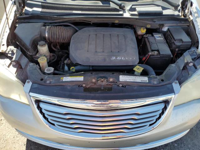 Photo 12 from auction – 2012 CHRYSLER TOWN & COU with VIN 2C4RC1BG8CR325925