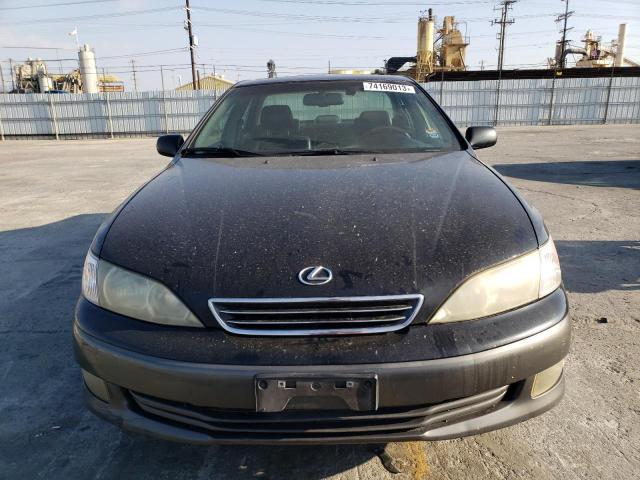 Photo 5 from auction – 2001 LEXUS ES 300 with VIN JT8BF28GX15105555