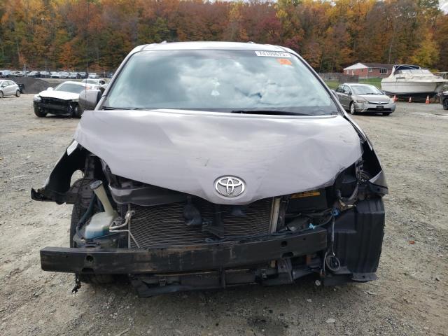 Photo 5 from auction – 2011 TOYOTA SIENNA LE with VIN 5TDKK3DC4BS134373