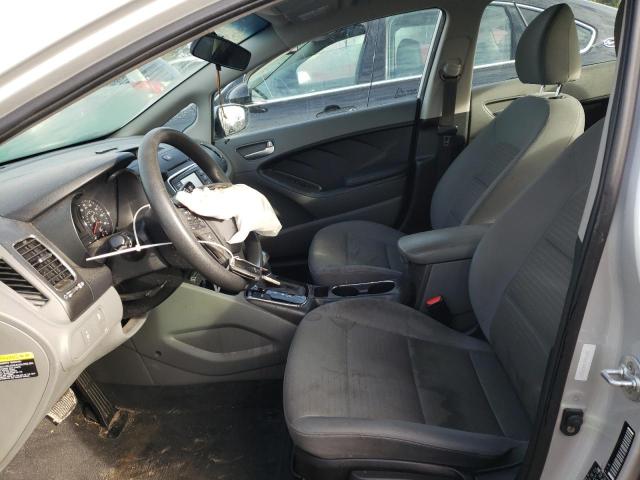 Photo 7 from auction – 2017 KIA FORTE LX with VIN 3KPFL4A74HE091670