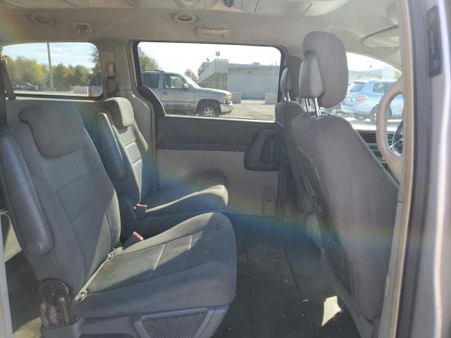 Photo 11 from auction – 2010 CHRYSLER TOWN & COU with VIN 2A4RR5DX2AR337255