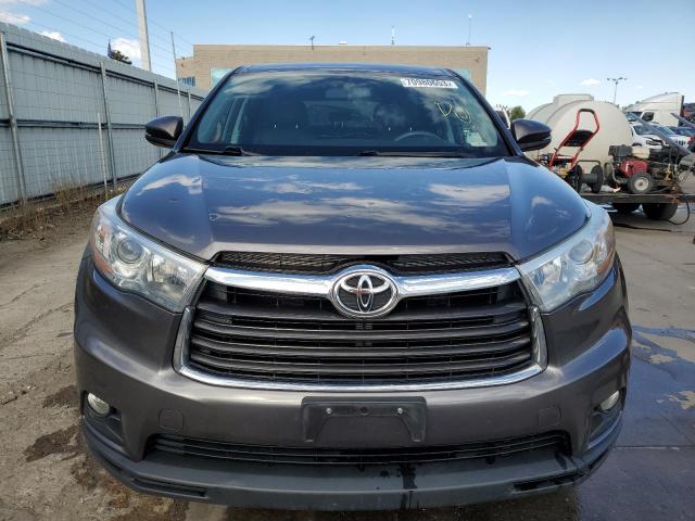 Photo 5 from auction – 2016 TOYOTA HIGHLANDER with VIN 5TDBKRFH8GS338645