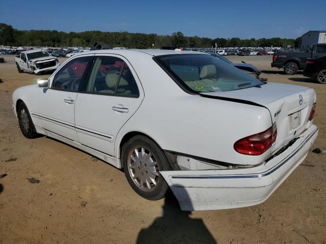 Photo 2 from auction – 2001 MERCEDES-BENZ E 320 with VIN WDBJF65J31B208286