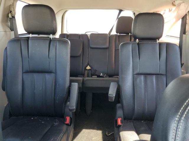 Photo 10 from auction – 2016 CHRYSLER TOWN & COU with VIN 2C4RC1BG2GR205995
