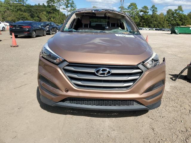 Photo 5 from auction – 2016 HYUNDAI TUCSON SE with VIN KM8J23A48GU159364