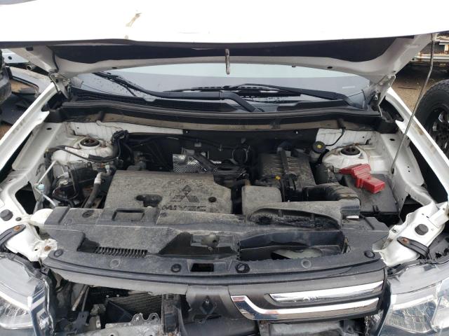 Photo 11 from auction – 2014 MITSUBISHI OUTLANDER with VIN JA4AZ3A36EZ014230