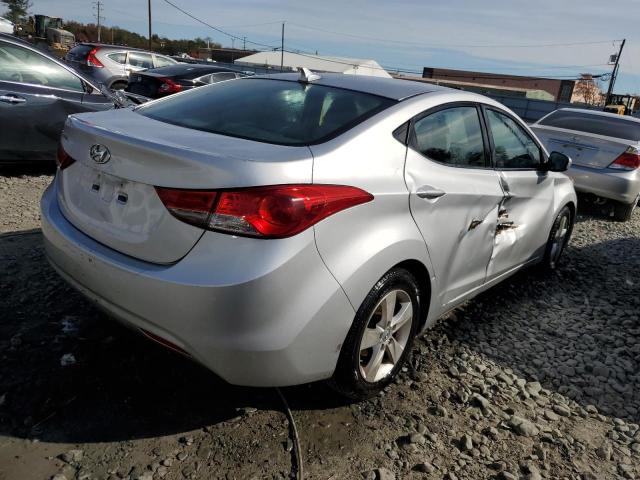 Photo 3 from auction – 2011 HYUNDAI ELANTRA GL with VIN KMHDH4AE6BU140752