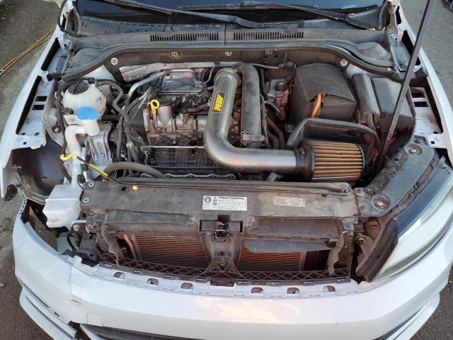 Photo 11 from auction – 2017 VOLKSWAGEN JETTA SE with VIN 3VWDB7AJXHM352133