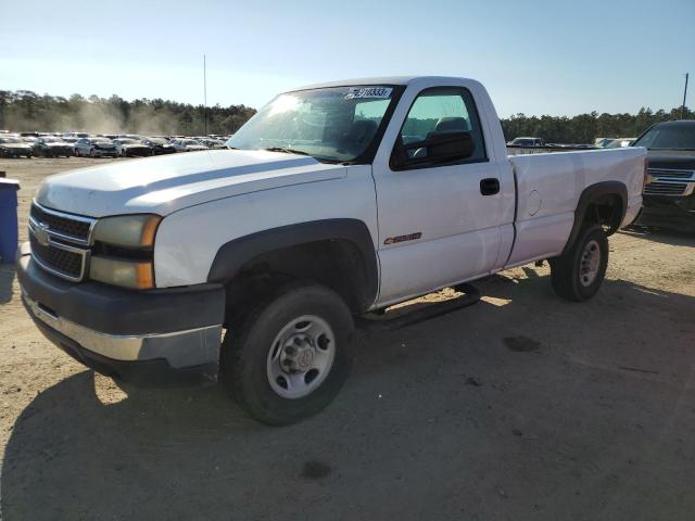 CHEVROLET SILVERADO 2007 with VIN 1GCHC24U67E183405 - Photo from auction