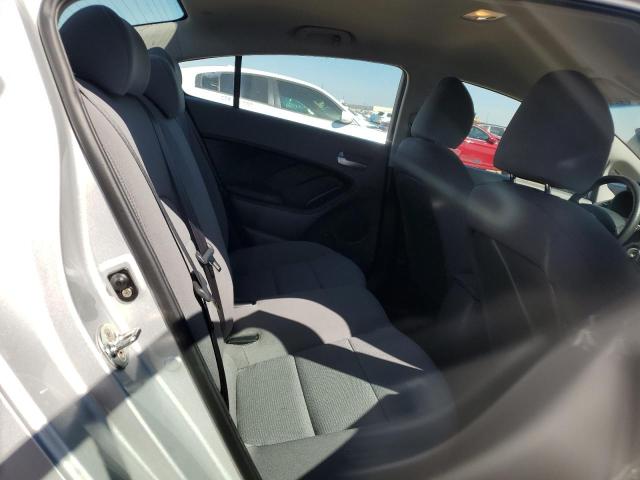 Photo 10 from auction – 2018 KIA FORTE LX with VIN 3KPFK4A70JE227043