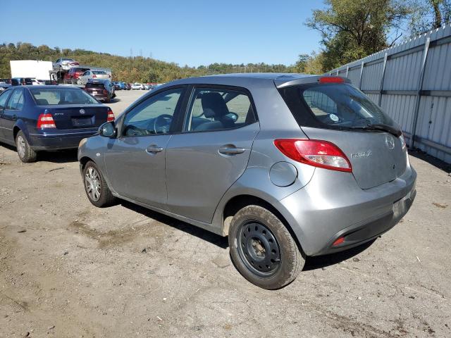 Photo 2 from auction – 2012 MAZDA MAZDA2 with VIN JM1DE1KZXC0141912