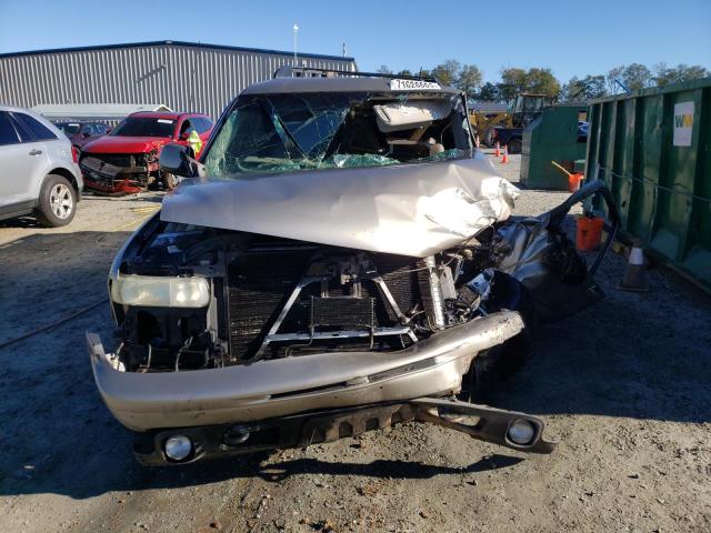 Photo 5 from auction – 2003 CHEVROLET SUBURBAN K with VIN 3GNFK16Z33G307475