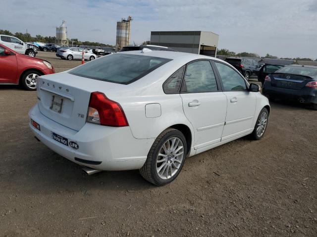 Photo 3 from auction – 2011 VOLVO S40 T5 with VIN YV1672MS1B2545820