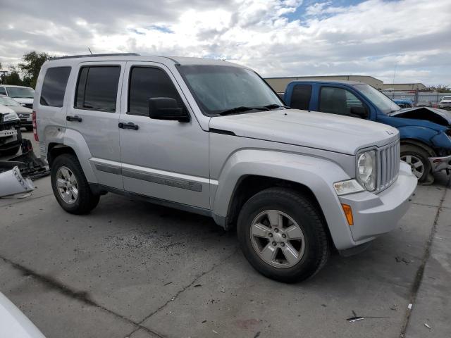 Photo 4 from auction – 2012 JEEP LIBERTY SP with VIN 1C4PJMAK5CW115195