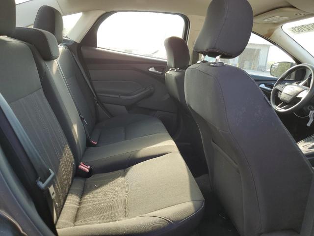 Photo 10 from auction – 2016 FORD FOCUS SE with VIN 1FADP3F25GL200801