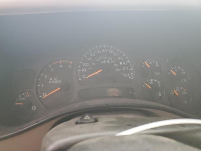 Photo 9 from auction – 2004 CHEVROLET SILVERADO with VIN 1GCJC33164F166737