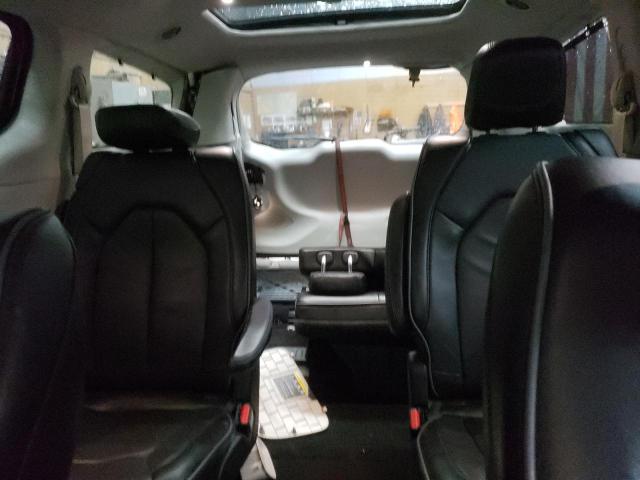Photo 10 from auction – 2018 CHRYSLER PACIFICA L with VIN 2C4RC1GG4JR292346