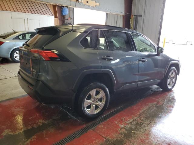 Photo 3 from auction – 2021 TOYOTA RAV4 XLE with VIN JTMP1RFV5MD070840