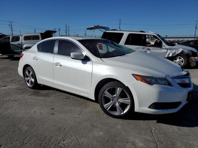 Photo 4 from auction – 2015 ACURA ILX 20 with VIN 19VDE1F33FE000335