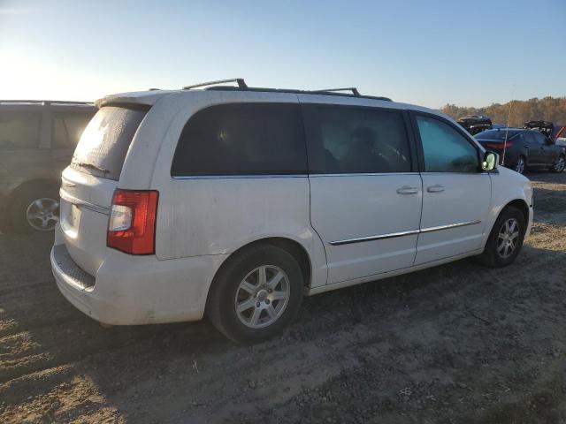 Photo 3 from auction – 2011 CHRYSLER TOWN & COU with VIN 2A4RR5DG5BR665075