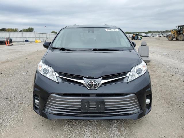 Photo 5 from auction – 2018 TOYOTA SIENNA XLE with VIN 5TDYZ3DC3JS941097