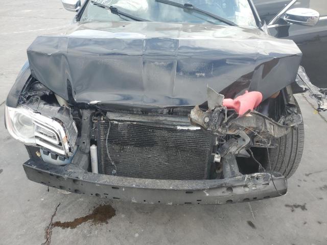 Photo 11 from auction – 2014 CHRYSLER 300C with VIN 2C3CCAKT1EH183112