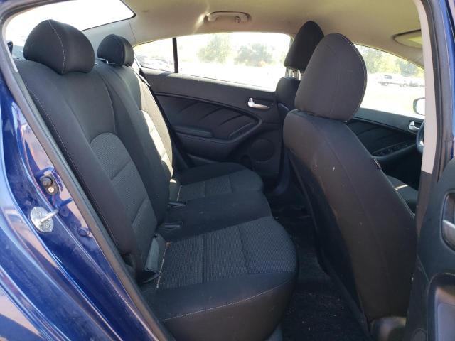 Photo 10 from auction – 2018 KIA FORTE LX with VIN 3KPFK4A75JE177546