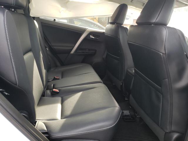 Photo 10 from auction – 2017 TOYOTA RAV4 LIMIT with VIN 2T3DFREVXHW599487