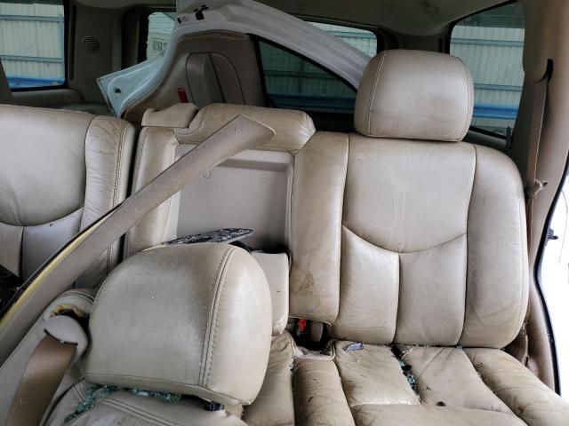 Photo 10 from auction – 2004 GMC YUKON with VIN 1GKEC13Z44J130915