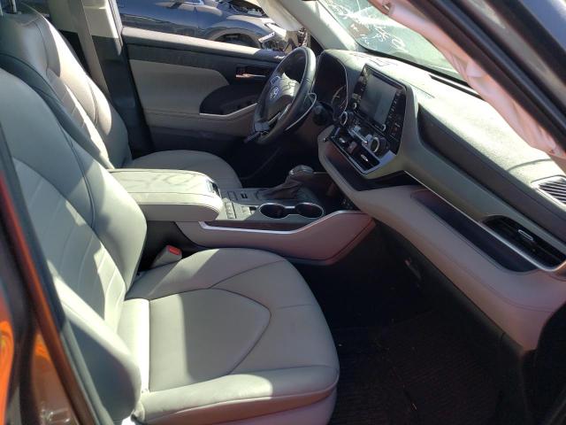 Photo 7 from auction – 2022 TOYOTA HIGHLANDER with VIN 5TDHZRBH8NS572874