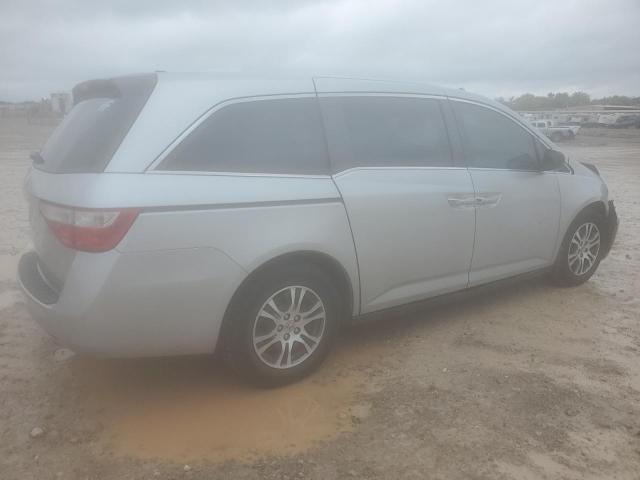 Photo 3 from auction – 2012 HONDA ODDESEY with VIN 5FNRL5H60CB028679