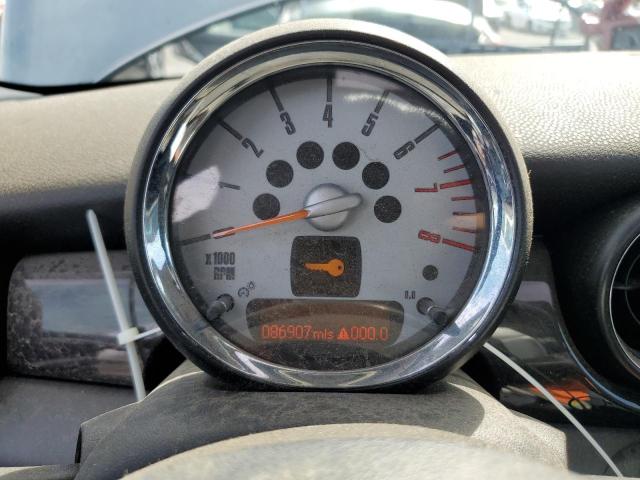 Photo 9 from auction – 2009 MINI COOPER S with VIN WMWMF735X9TW84192