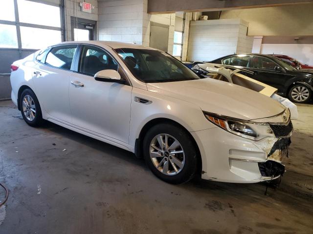 Photo 4 from auction – 2016 KIA OPTIMA LX with VIN 5XXGT4L38GG120625