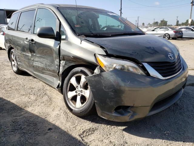 Photo 4 from auction – 2013 TOYOTA SIENNA LE with VIN 5TDKK3DC3DS309117
