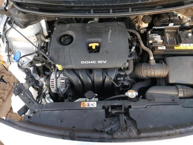 Photo 11 from auction – 2017 KIA FORTE LX with VIN 3KPFK4A72HE072747