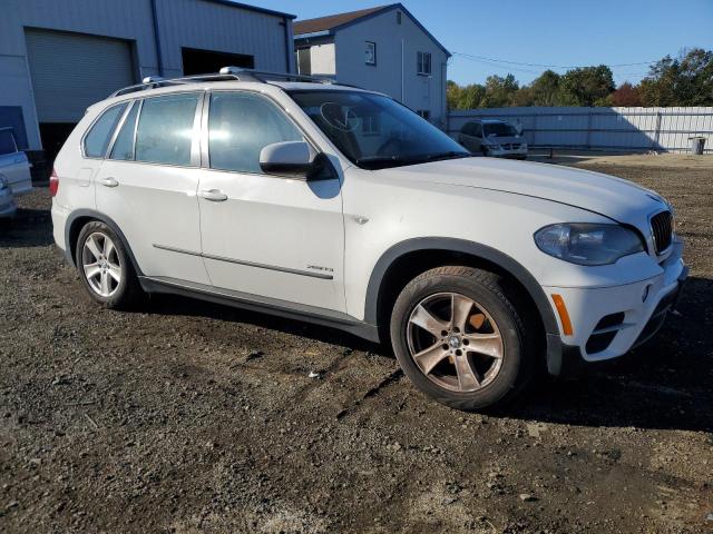 Photo 4 from auction – 2012 BMW X5 XDRIVE3 with VIN 5UXZV4C55CL749269