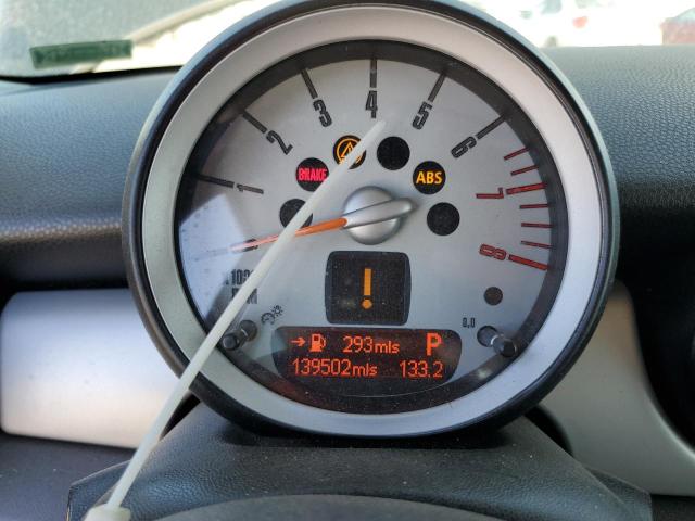 Photo 9 from auction – 2010 MINI COOPER with VIN WMWMF3C58ATZ64609