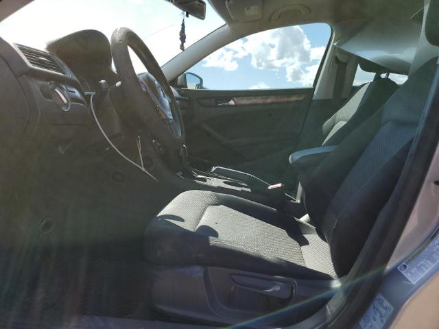 Photo 7 from auction – 2012 VOLKSWAGEN PASSAT S with VIN 1VWAP7A32CC105429