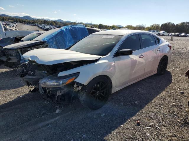 NISSAN ALTIMA 2.5 2017 with VIN 1N4AL3AP0HC178984 - Photo from auction