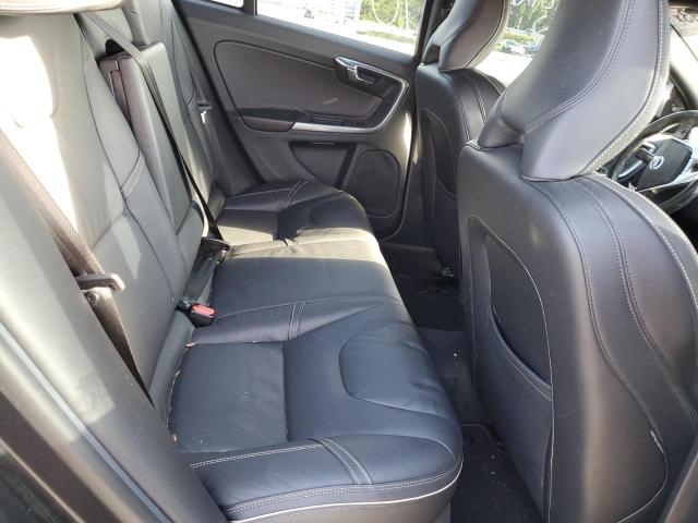 Photo 10 from auction – 2015 VOLVO V60 R DESI with VIN YV1902SG2F1189096