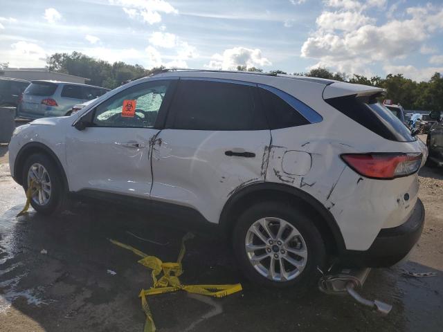 Photo 2 from auction – 2020 FORD ESCAPE SE with VIN 1FMCU0G62LUA93916