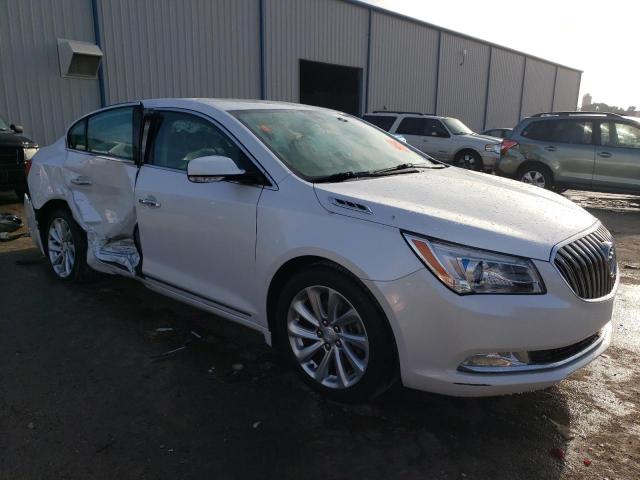 Photo 4 from auction – 2015 BUICK LACROSSE with VIN 1G4GB5G32FF200613