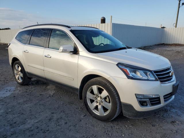 Photo 4 from auction – 2015 CHEVROLET TRAVERSE L with VIN 1GNKRJKD6FJ132047